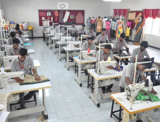 Garment Construction Laboratory I